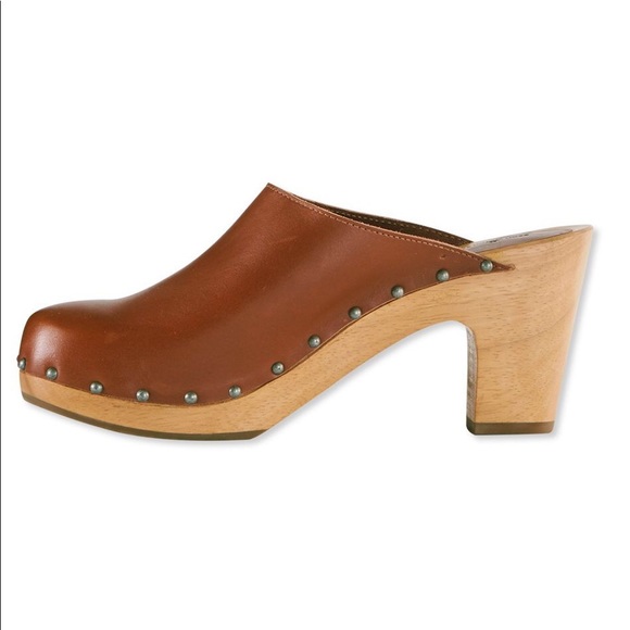 L.L. Bean Shoes - L.L. Bean Signature wooden heel clogs